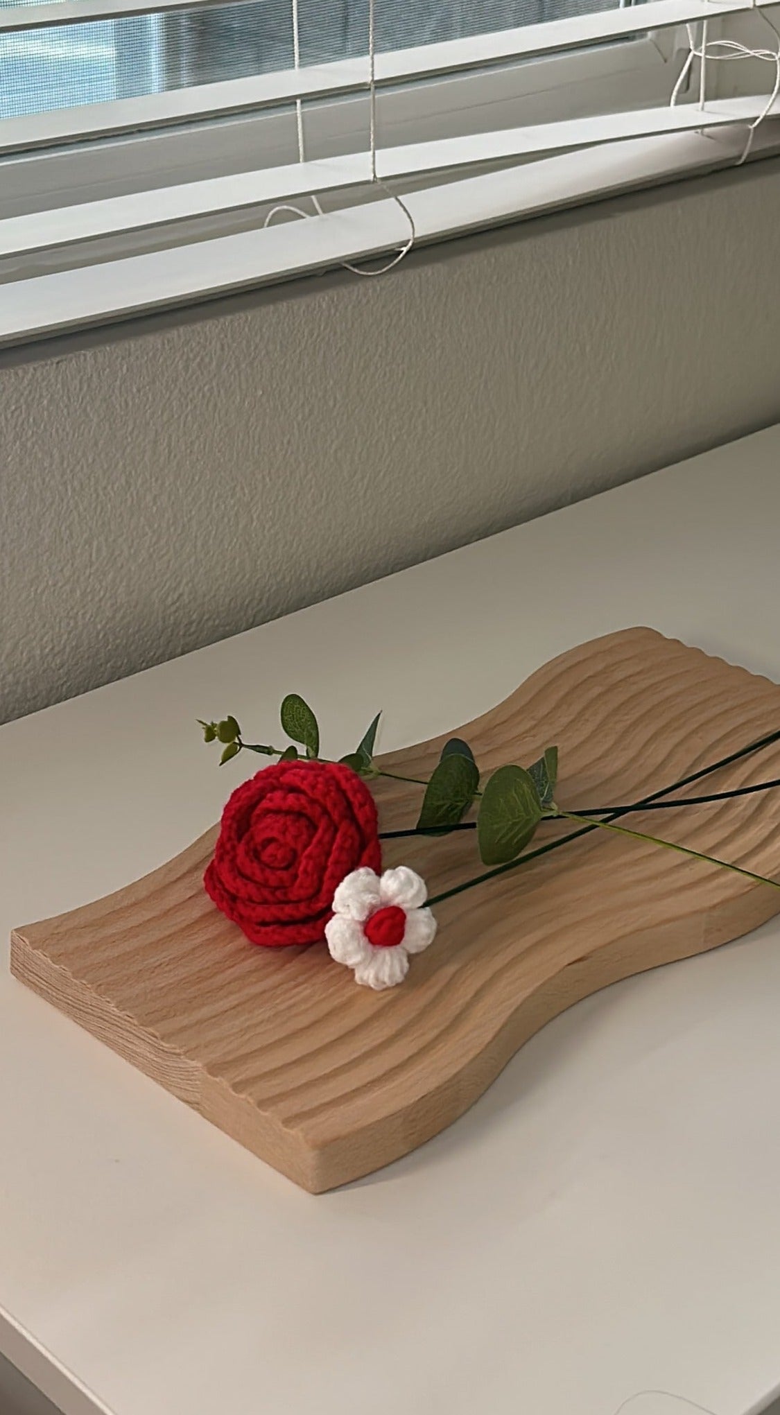 Handmade Elegant Red Rose Bouquet